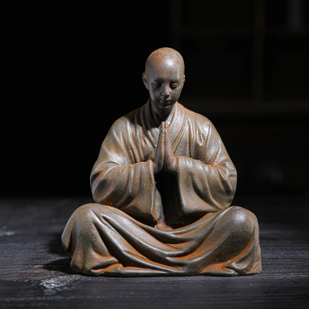 Monje sentado zen
