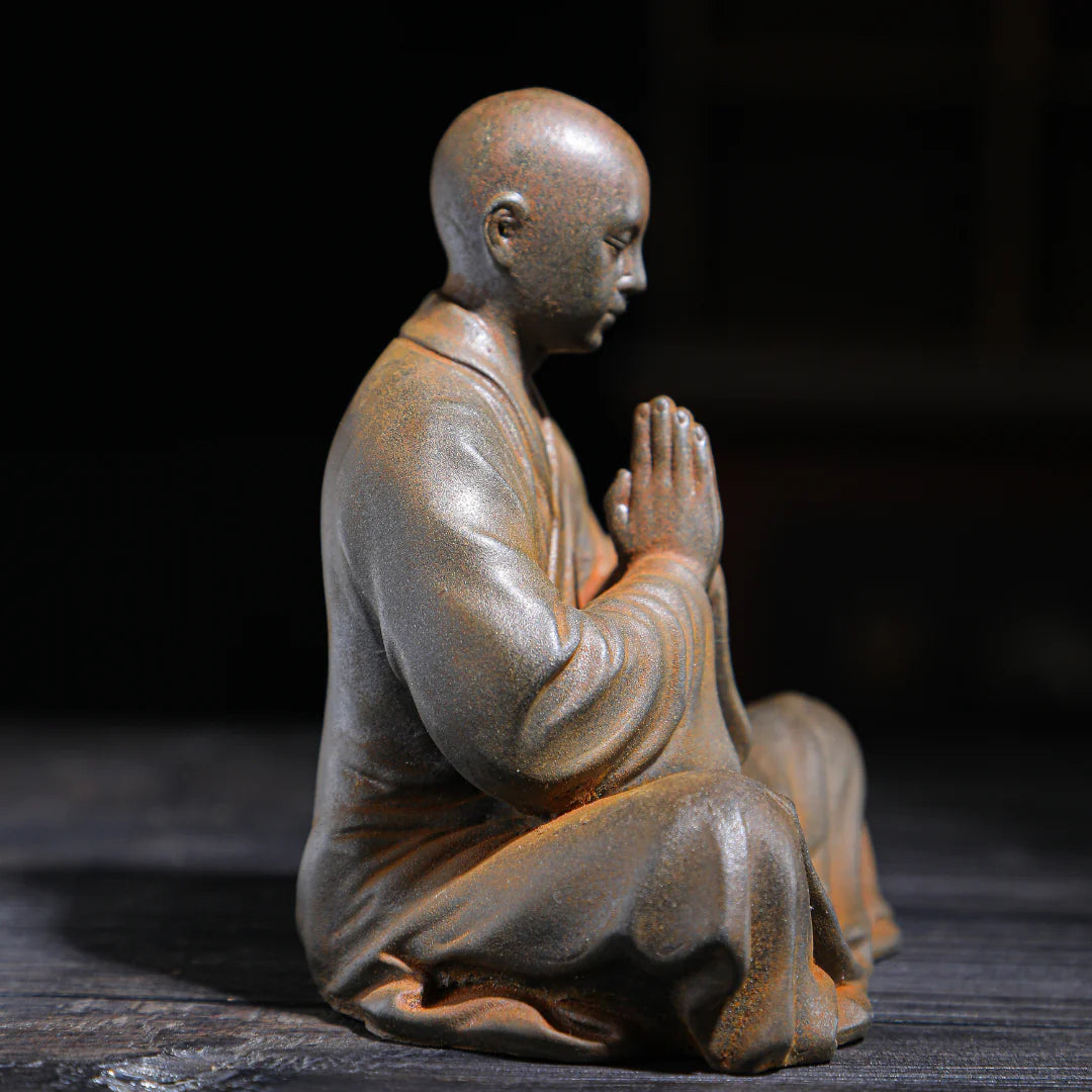 Monje sentado zen